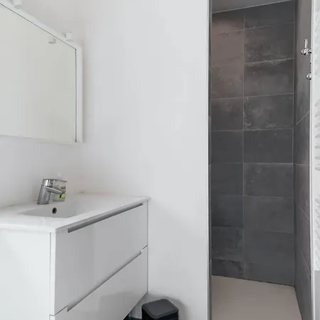 Lumineux Au Centre-ville Du Touquet - Fr-1-821-28 *